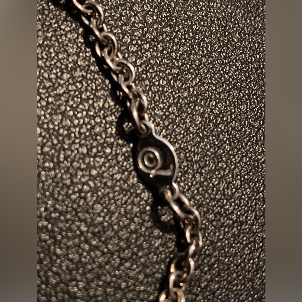 Alexander McQueen Crystal Scull Pendant Necklace. - Picture 11 of 13
